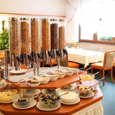 Hotel Thueringer Hof 3*