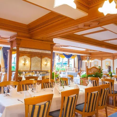 Hotel Thueringer Hof 3*
